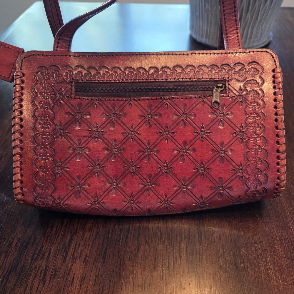 Chic Brown Leather Shoulder Bag
